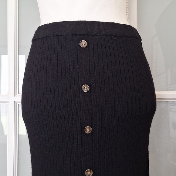 Love Tree Ribbed Midi Skirt from Pink Lily - Picture 6 of 14